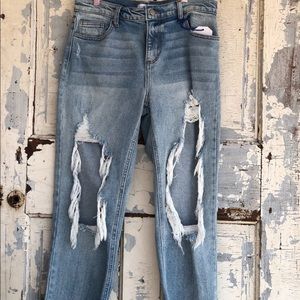 Distressed Jeans❗️Like, Super Distressed‼️